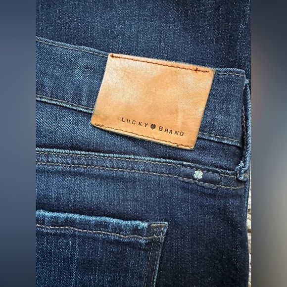 Lucky Brand Brooke Boot Jeans - Serpentine Wash (Size 2/26R) - Picture 4 of 7